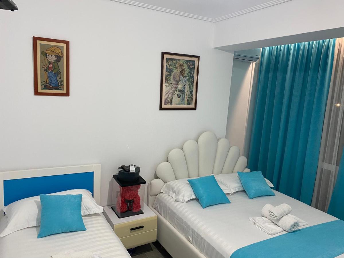 Vila Sinani Sarandë 外观 照片