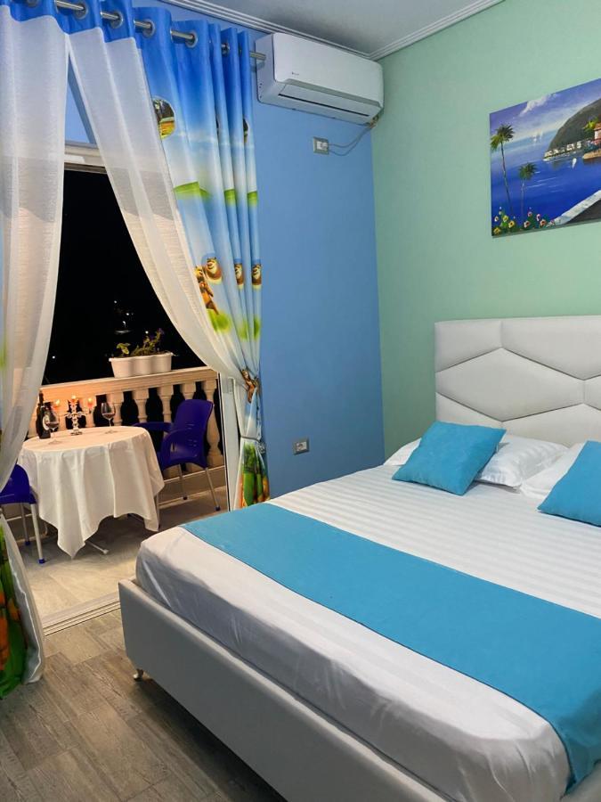 Vila Sinani Sarandë 外观 照片