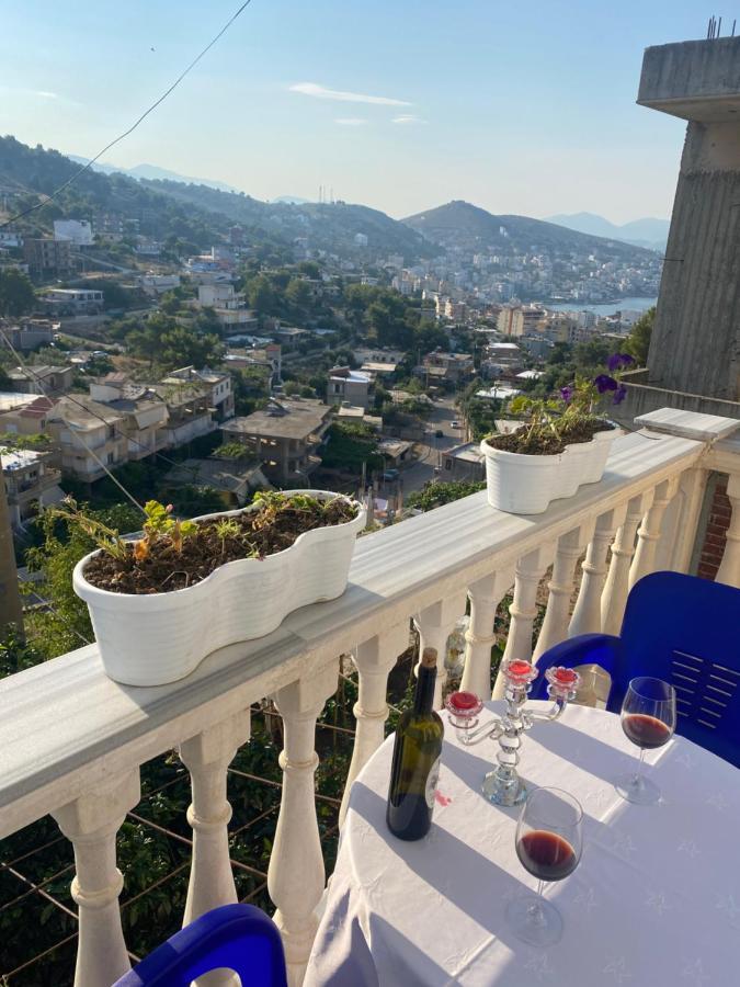Vila Sinani Sarandë 外观 照片