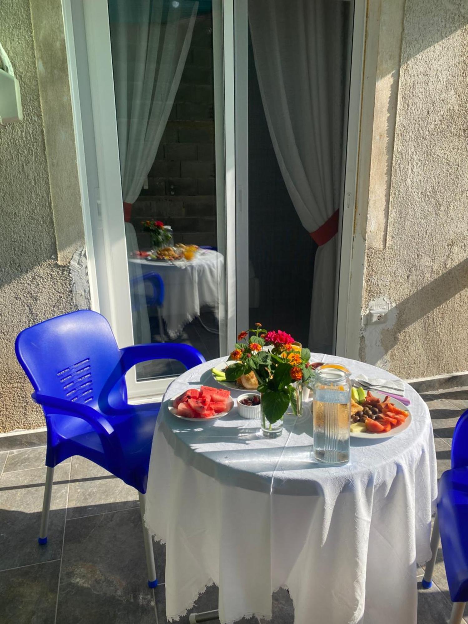 Vila Sinani Sarandë 外观 照片